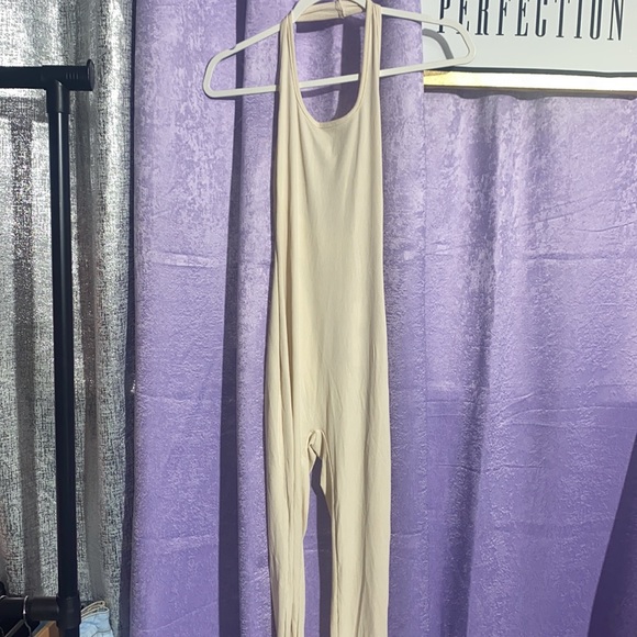 Stylish Beige Jumpsuit - Picture 2 of 6